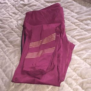 Merlot colored Virus compression tights